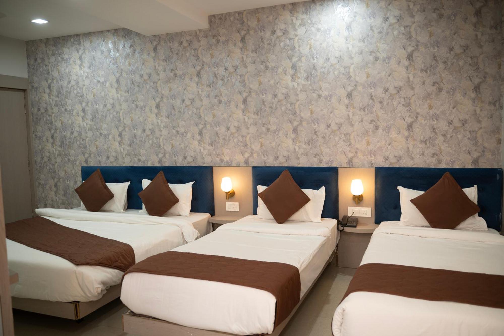Hotel Manaal Akolia Eksteriør bilde